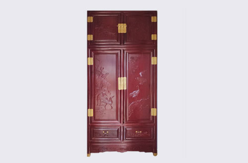 荥阳高端中式家居装修深红色纯实木衣柜